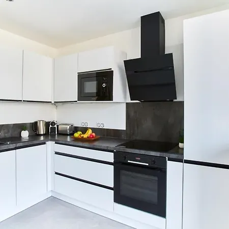 Апартаменты Parc Monceau & Courcelles - Cityapartmentstay